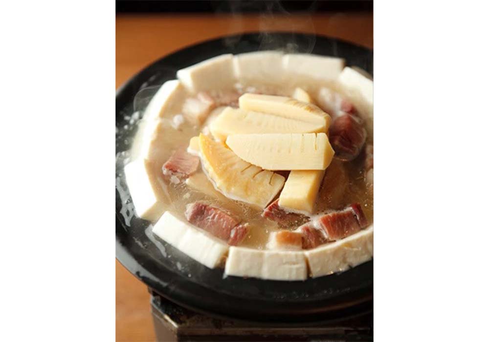 夜のコースの一品