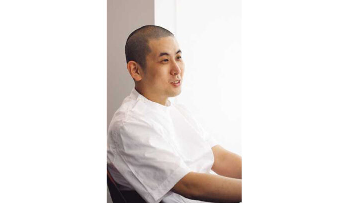 齋藤智史／Tomofumi Saito　　