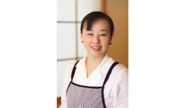 御料理 山さき　山﨑美香 Mika Yamasaki