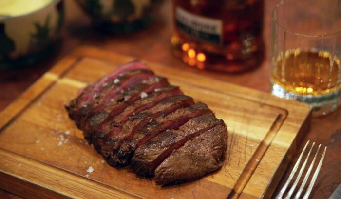 ジビエとスコッチウイスキーを提案する新感覚の店