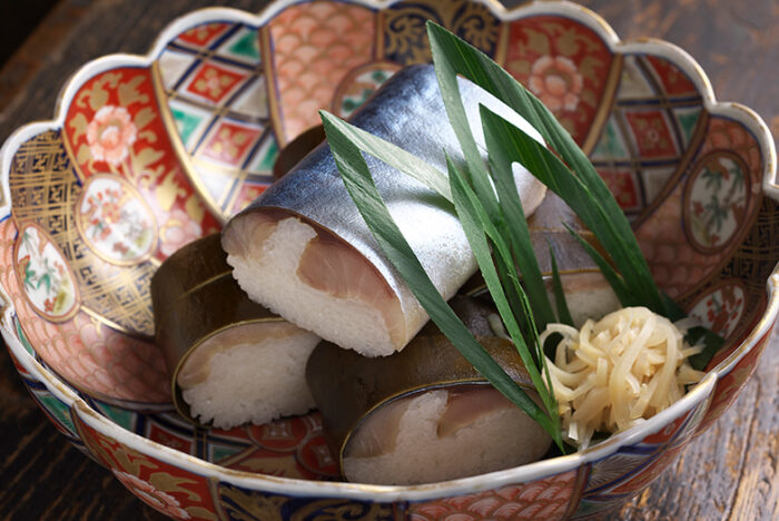 鯖ずし「いづう」 since 1781 