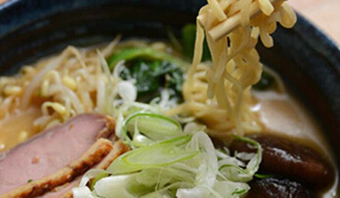 本格ラーメンブーム、イタリアを南下中