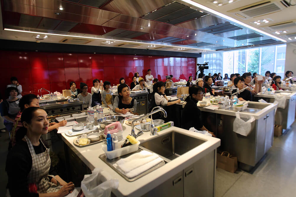 熱心に耳を傾ける参加者の皆さん