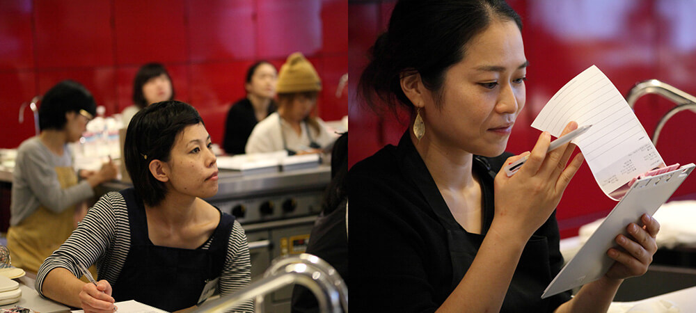 真剣にメモをとる参加者の皆さん