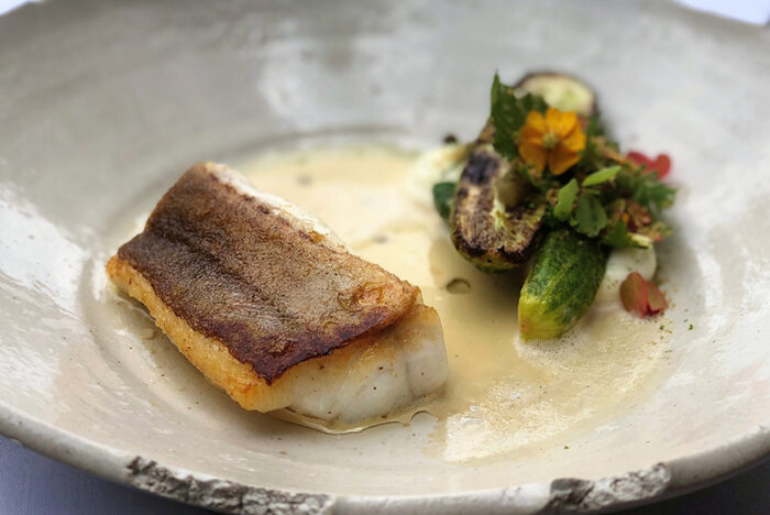 二ツ星「ドゥ・ヨンクマン」の夏の魚料理。