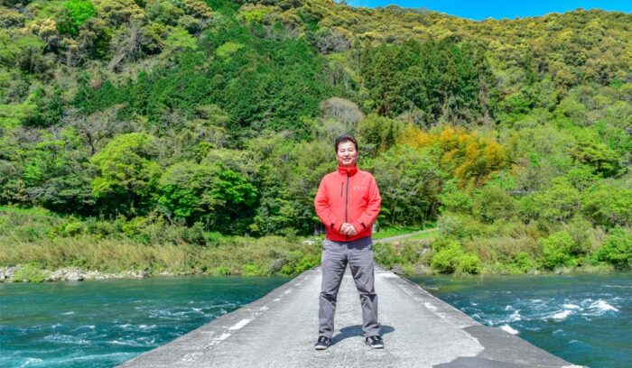  畦地履正　Risho Azechi