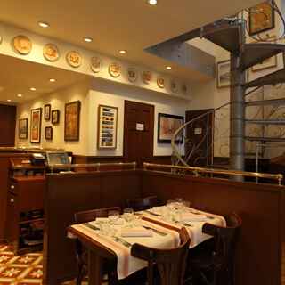 ルグドゥノム・ブション・リヨネ／LUGDUNUM Bouchon Lyonnais