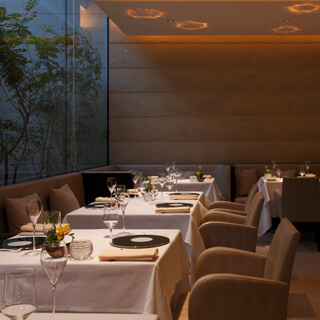 ランベリー／ L'EMBELLIR