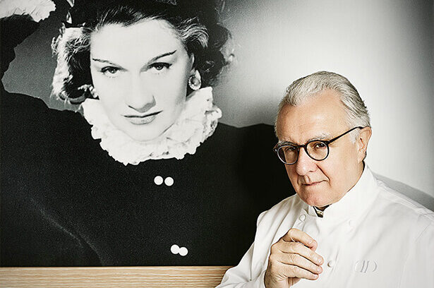 「CHANEL No５」。フレグランスの世界で燦然と輝きを放つ比類なき存在です。