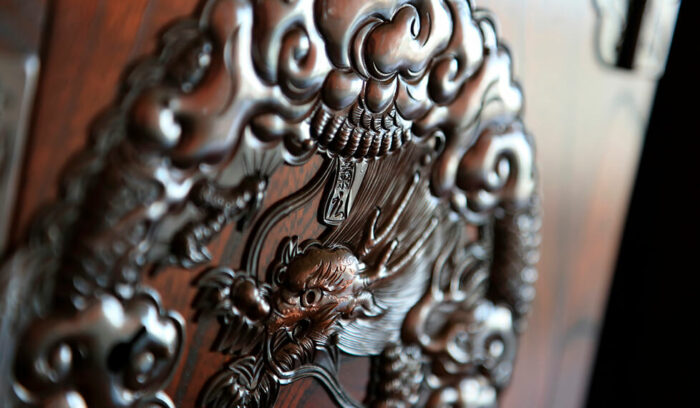 Artisanal Crafts Handed from the Past in the Hiraizumi Area.The Spirit of Artisans, Unbeaten by the Changes of the Time.