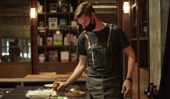 長野・松本 「松本十帖」 総料理長<br />
クリストファー・ホートン　Christopher Horton