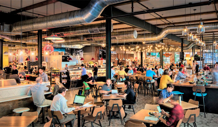 コミュニティの食ニーズを担う新世代フードホール「デンバー･セントラル･マーケット」