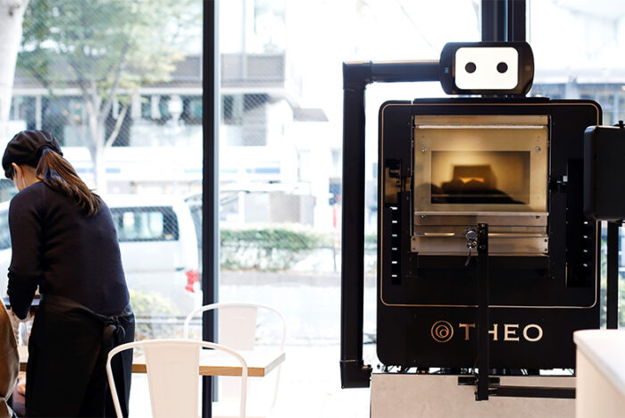 AIと職人が切磋琢磨するお菓子作りの現場