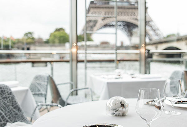 アラン・デュカスのクルーズ船でパリを楽しむ