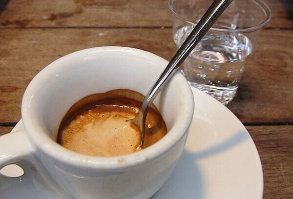 ナポリのエスプレッソ、ミラノから世界へ