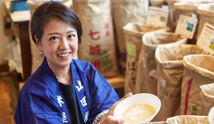  秋沢毬衣　Marie Akizawa