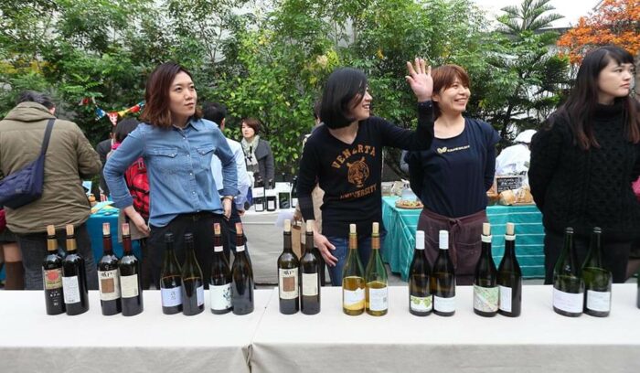 夜まで盛り上がりをみせ、大成功！