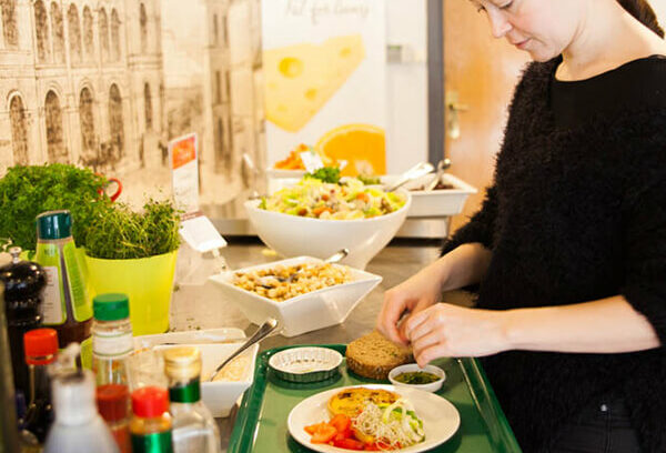 肉中心の国で「野菜」という選択肢を