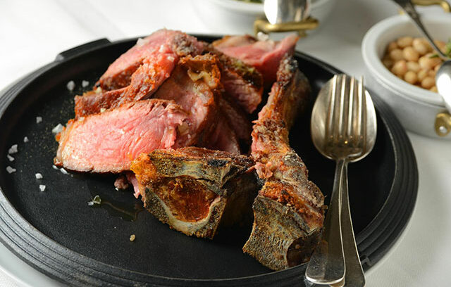 フィレンツェ式ビステッカの作法を伝える店