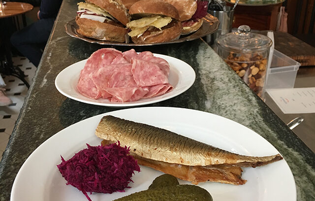 待望の“昼からお酒を楽しめる店”が誕生