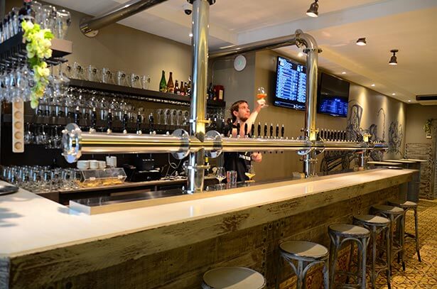 クラフトビール協会が開く本格ビアバー