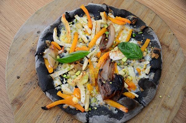 “世界の味×健康志向”で現代人を虜に