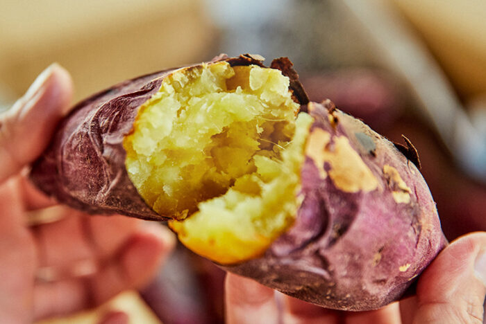焼きイモから蜜が滴るサツマイモ<br />
「紅優甘（べにゆうか）」