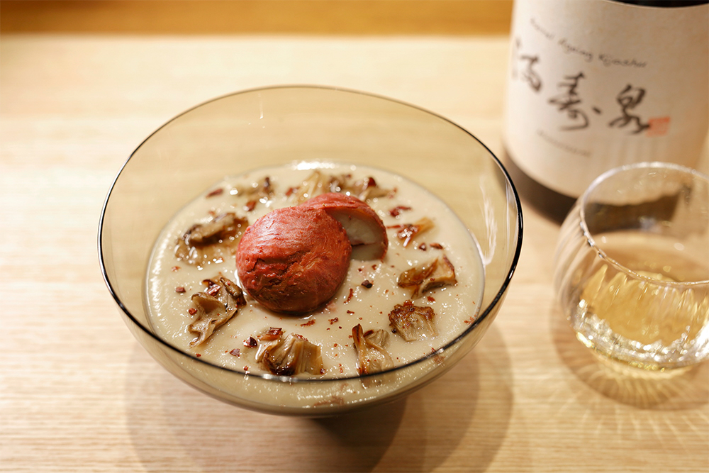 MENU 飯沼栗のすり流し×満寿泉 オーク樽熟成貴醸酒