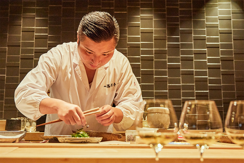 ―　フリットに仕立てたのは、理由があるのですか？