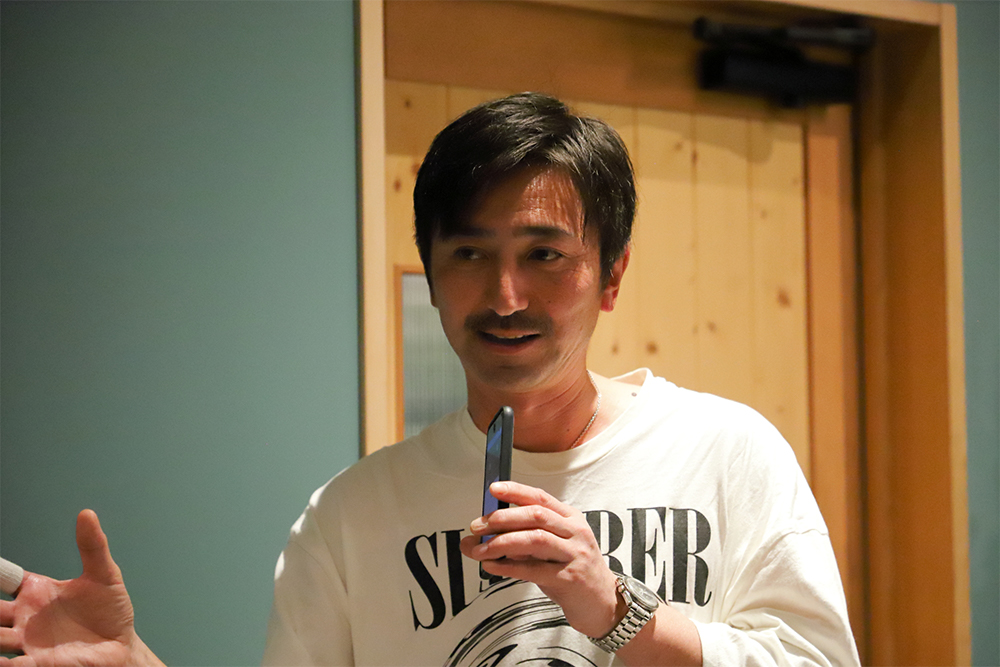 相馬で沖合底びき網漁をしている清昭丸の漁師、菊地基文さん。