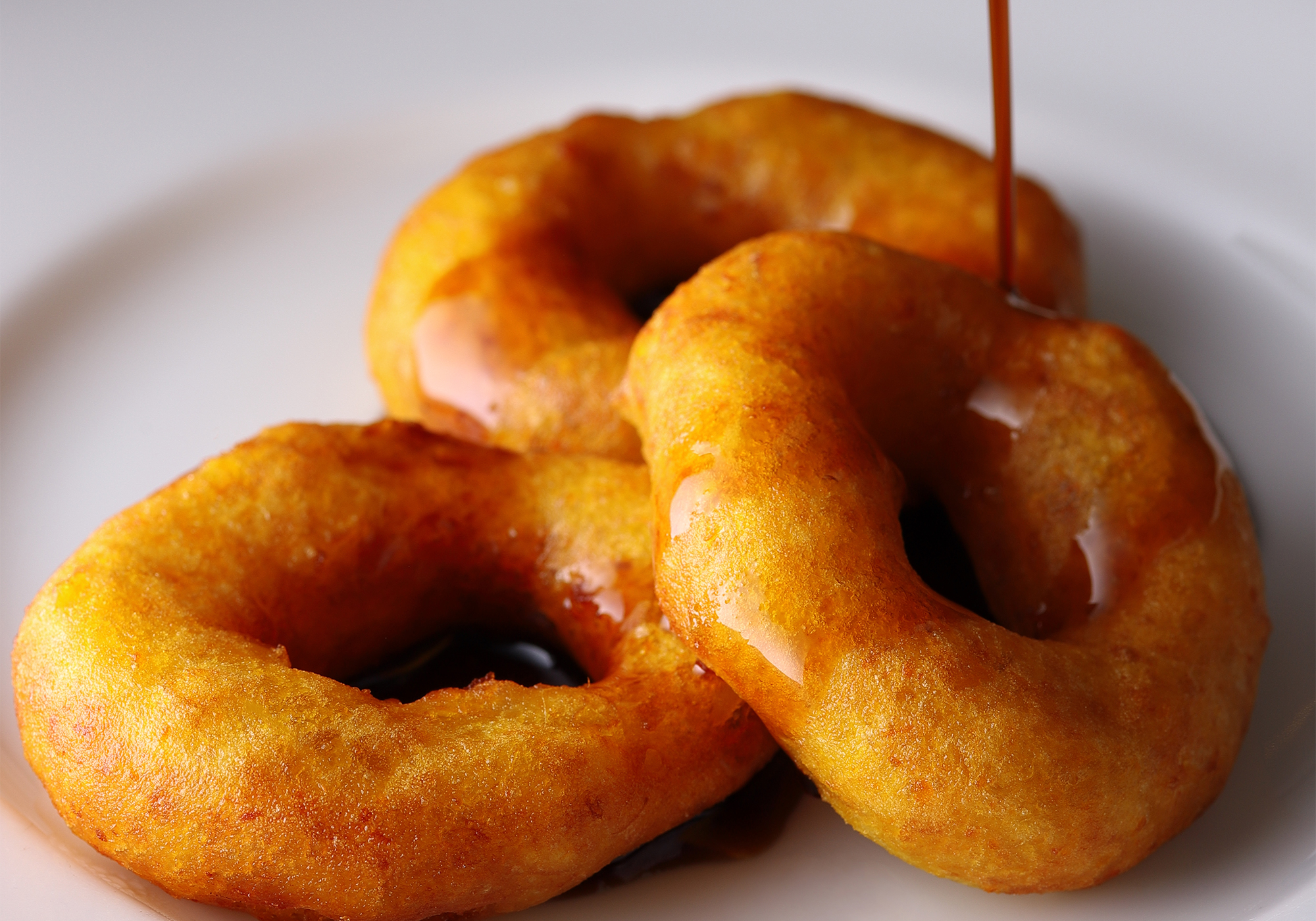 プラントベースの始め方04 スパイスと根菜で作る、ペルーのスイーツ　カボチャとサツマイモのドーナッツ（ピカロネス） 「荒井商店」荒井隆宏シェフ