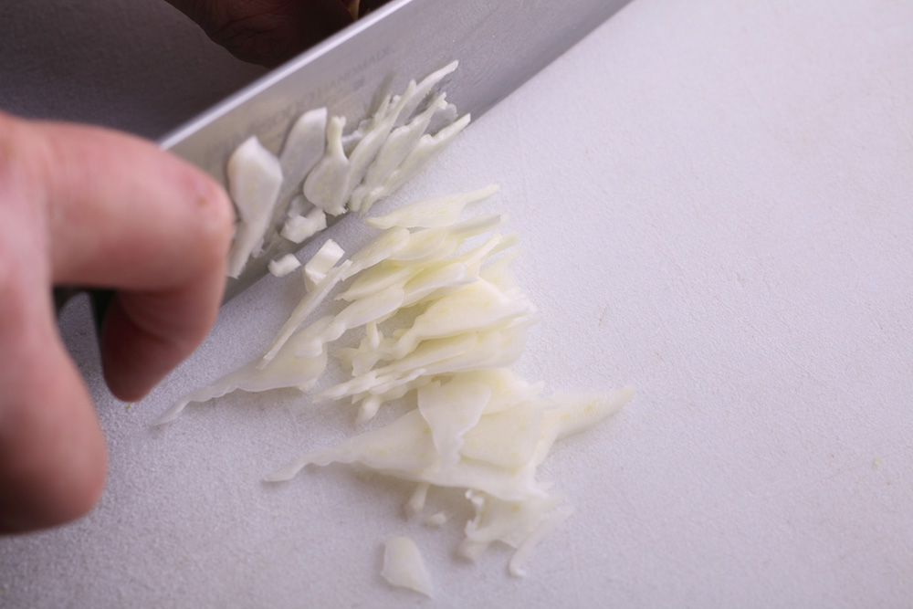 [３]芯はより細かく刻む