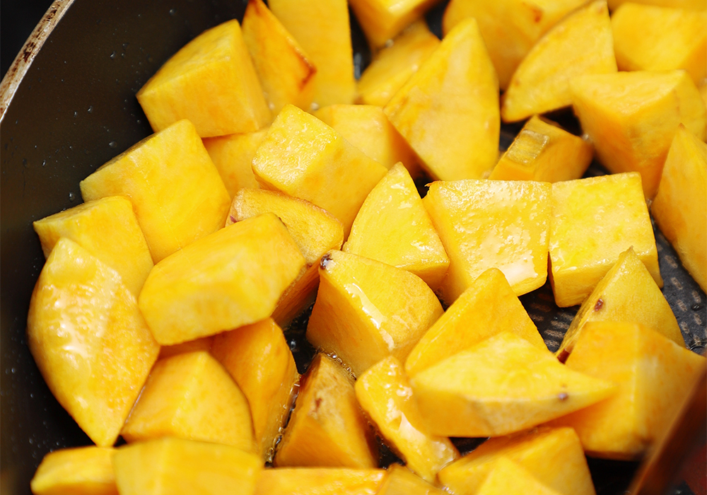 ［５］１ 種類ずつ炒める