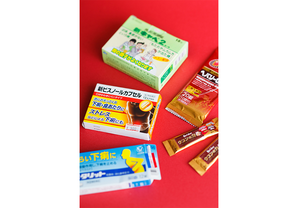 中国の仕入れ交渉に宴席はつきもの。昼から酒を酌み交わし、潰されてホテルに送られ、酔い冷めぬまま夜の宴会へ突入・・・というのが基本コース。記憶をなくしても、胃腸肝臓のケアだけは欠かせない。