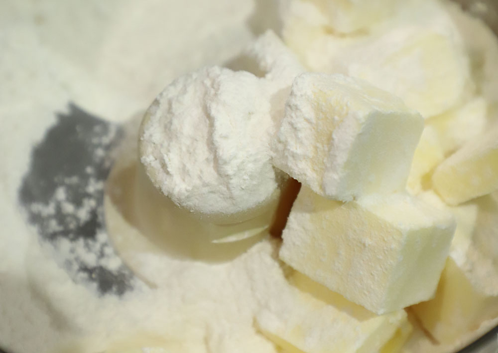 [１]パフ・ペイストリー生地を作る