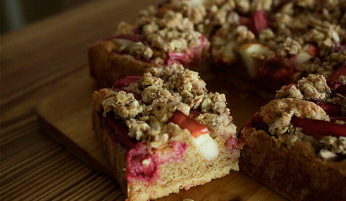 リンゴとルバーブのトレイベイク