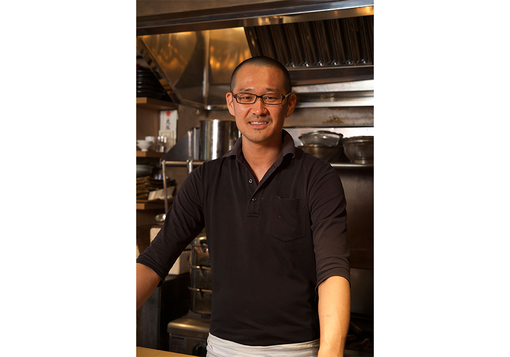 東京・渋谷の和食店「高太郎」店主。香川県出身。池尻大橋「KAN」の料理長等を経て、2011年に現店開業。野球ボールサイズのボリューミーなメンチカツ、くん玉ポテトサラダ、手打ちうどんなど、アレンジを加えた料理を厳選された日本酒と楽しめる、予約困難な人気店。著書に『うまい！にはワケがある　「高太郎」のご馳走つまみ」（家の光協会）』など。