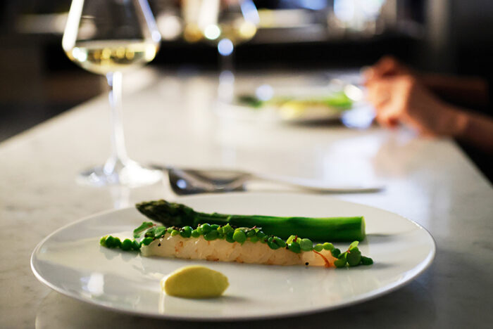 「きめ細かなアテンドで、より深く味わう時間へ導く」