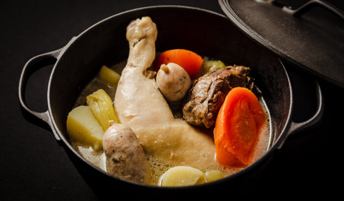 家族や友人と囲む イタリア伝統料理　“ボッリート・ミスト”