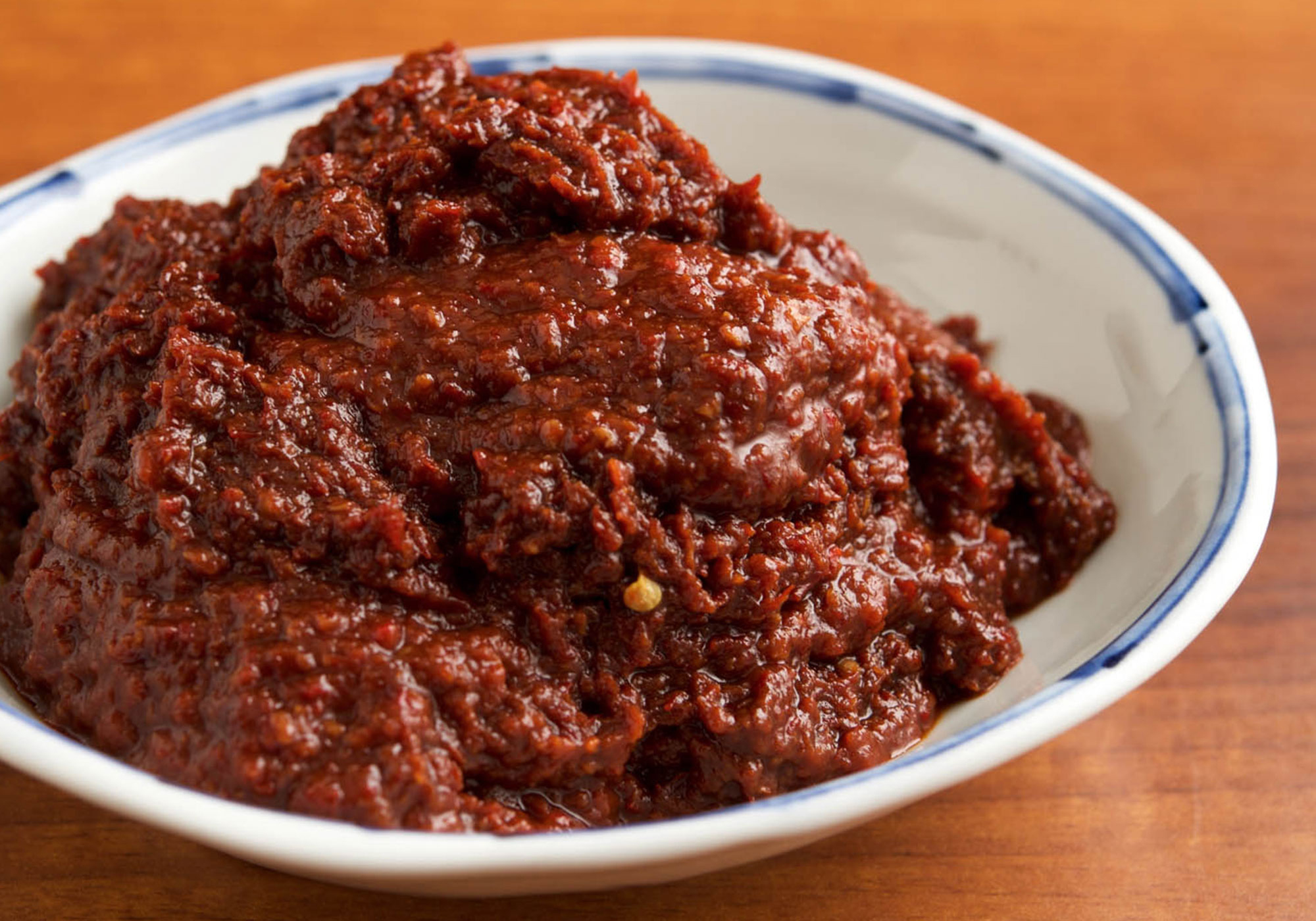 DIYレシピ07　 10日で食べごろに！　旬のソラ豆で作る自家製豆板醤 東京・西荻窪「仙ノ孫」早田哲也シェフ