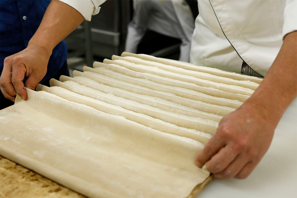 「パンの味を維持したまま、生産効率をアップする。それも技術のうち」