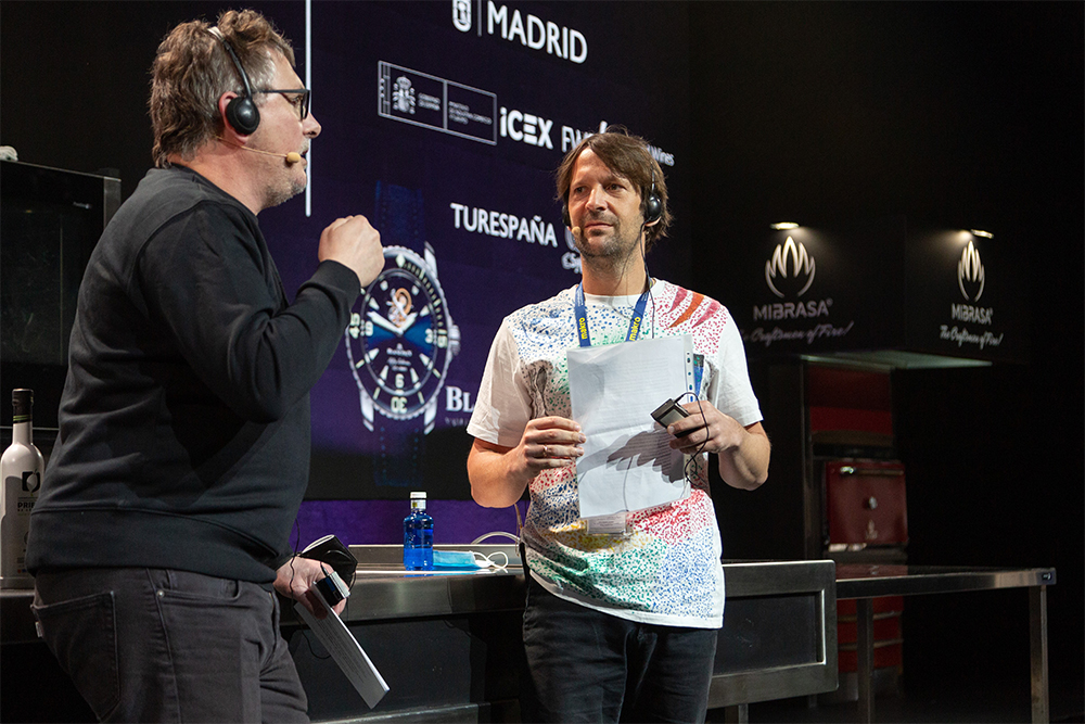 レネ・レゼピのマドリード・フュージョン登場は久しぶり。料理デモがなくとも、会場は満杯になった。