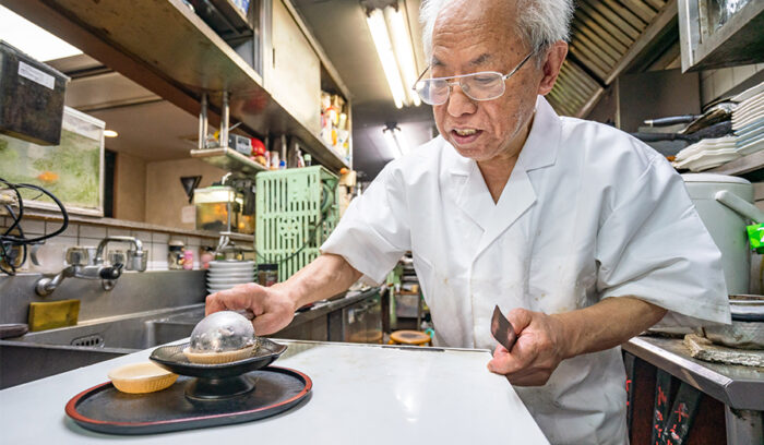 82歳。「弟妹を食べさせるために、無我夢中でやってきた」
