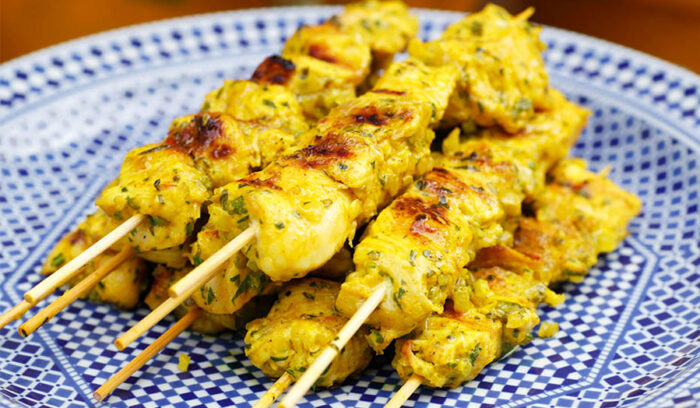 モロッコの串焼き「鶏胸肉のブロシェット」