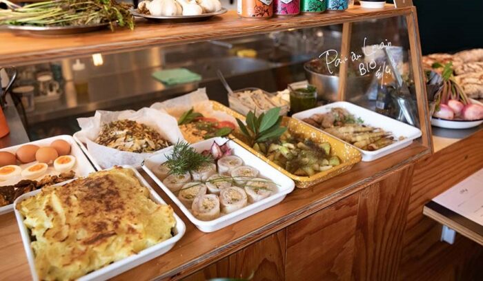 最愛のパンと野菜から始まるカフェづくり。