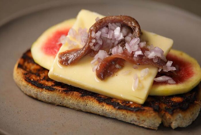 堤亮輔シェフに教わる、ワインがすすむ秋のつまみ