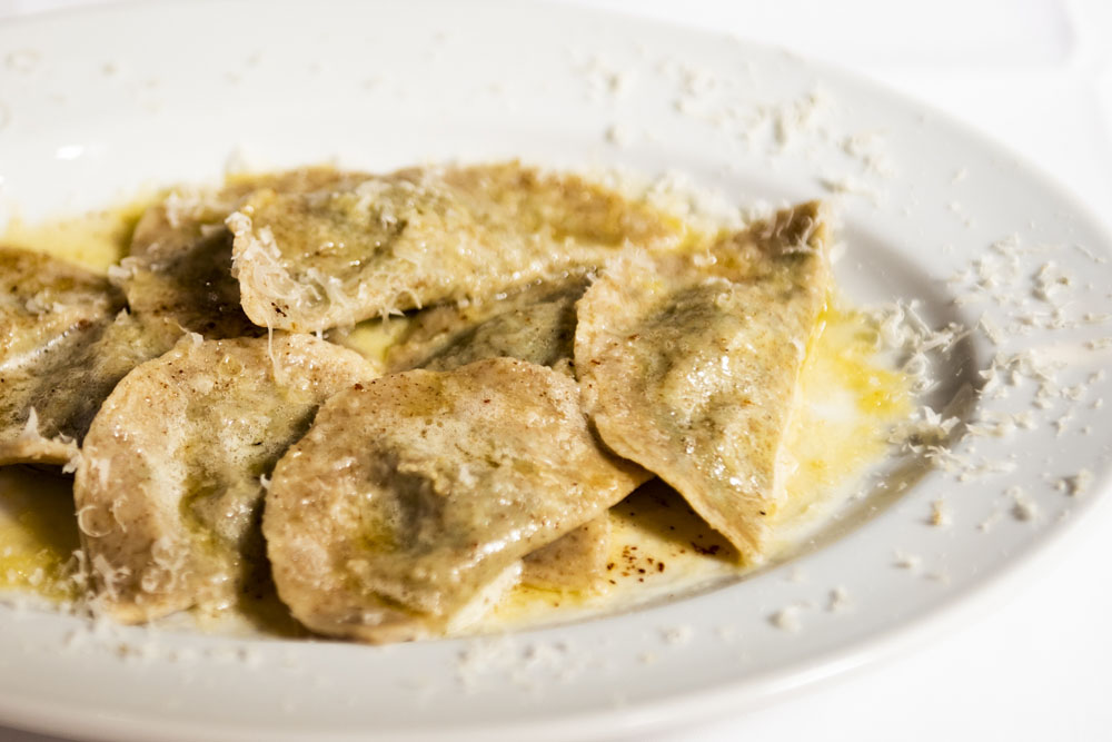 店でも家でも！アルト・アディジェの山ワイン×フードの楽しみ方