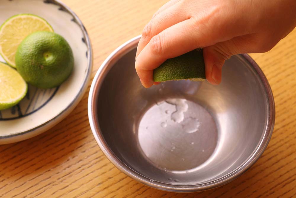 [９]柑橘を搾る