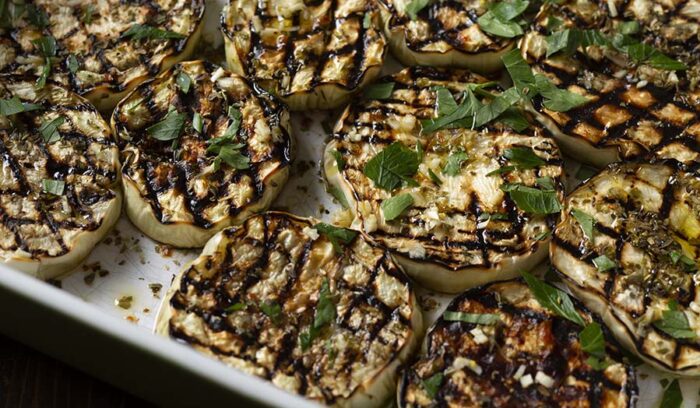 イタリアのナス食べ尽くし術。“焼き”と“揚げ”２種類のナスのマリネ