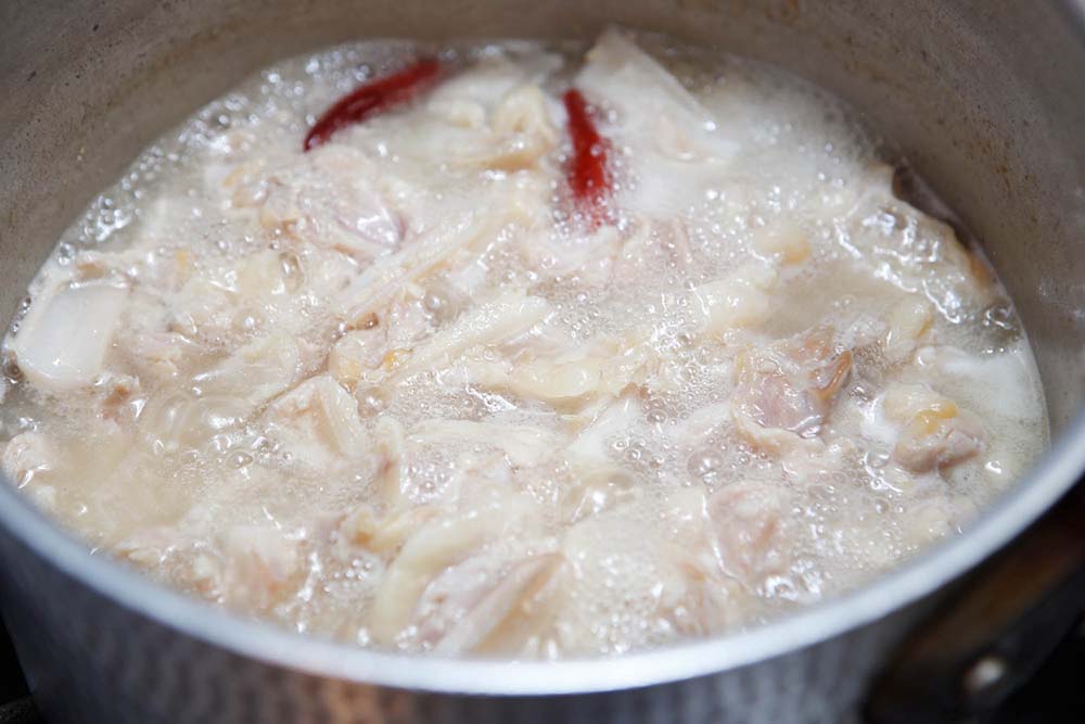 ２時間煮たヤゲン軟骨